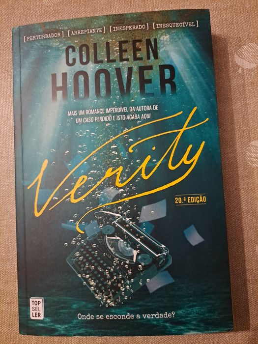 Verity - Colleen Hoover