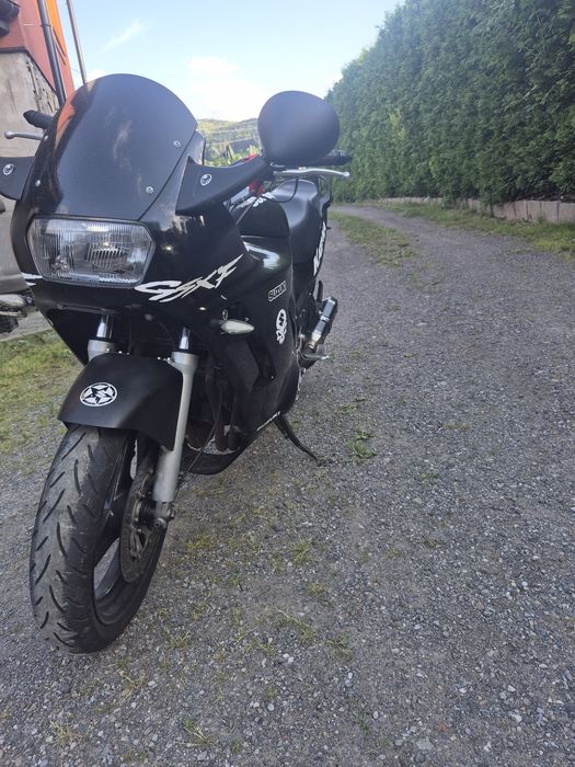 Suzuki gsxf 600 88r