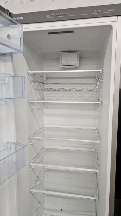 Conjunto BOSCH (arca + frigorífico + forno)