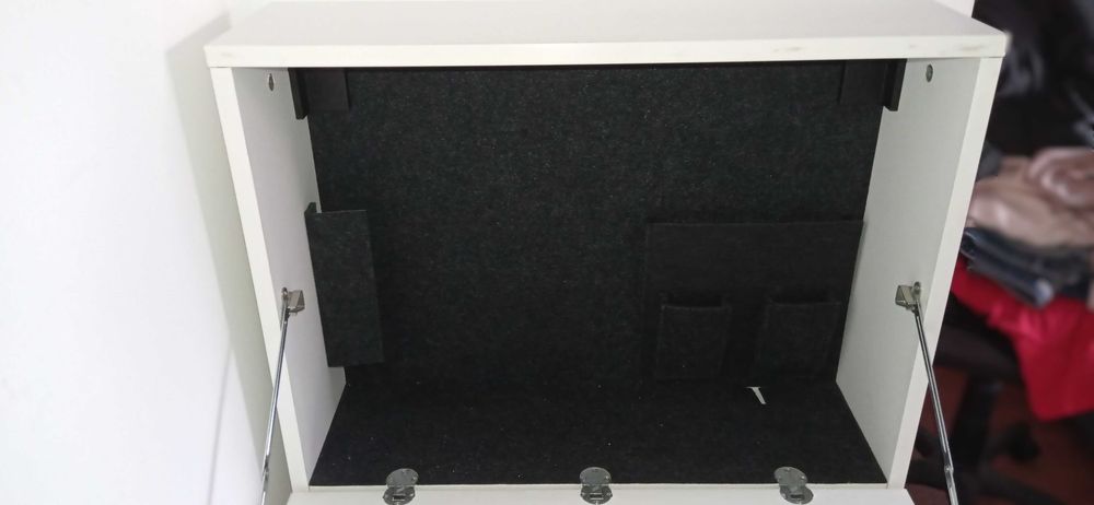 Estante Laptop / Secretária