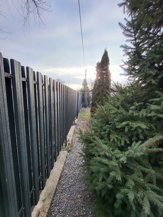 Продам дом с большим земельным участком. Y.A.