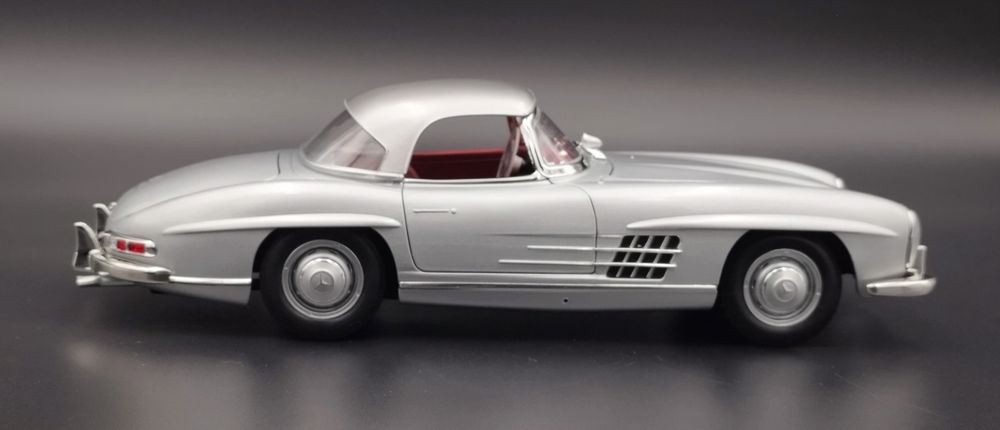 Mercedes 300 SL Roadster (1957) 1:18 NOREV 183890