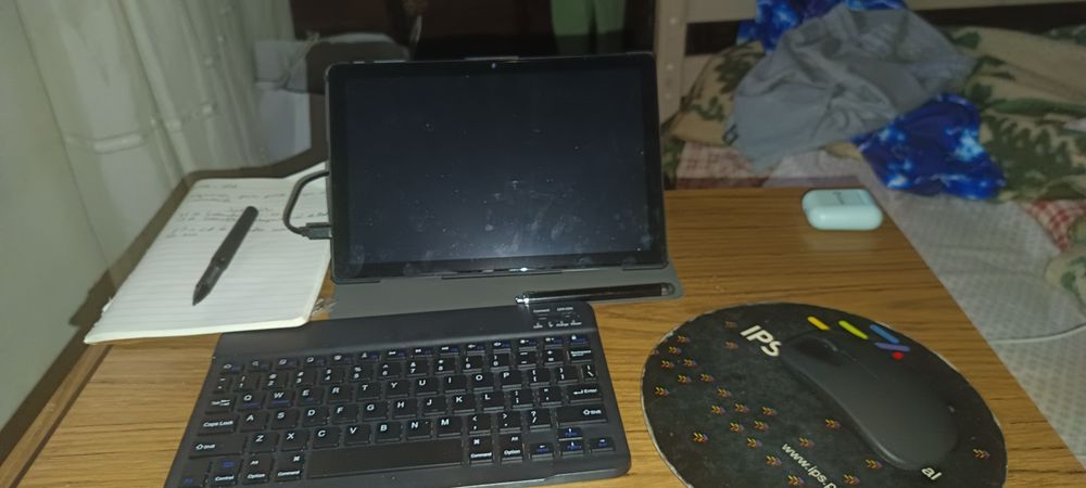 Computer/Tablet439874026200125440