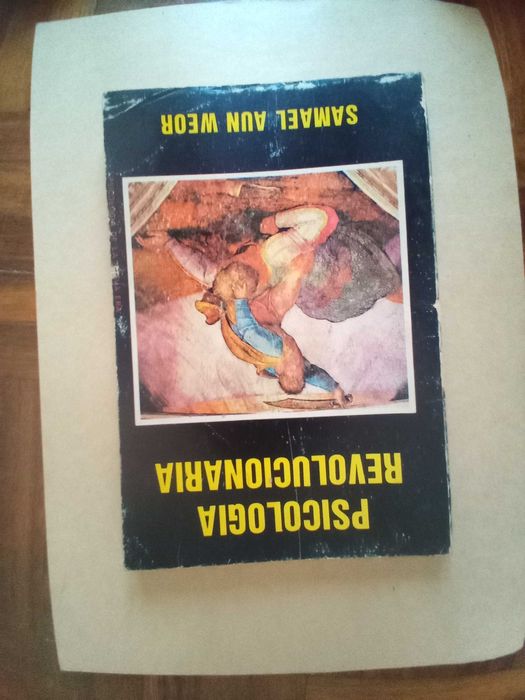 Vários livros 2€ cada gaia