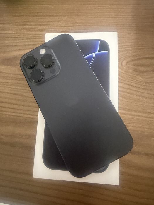 Iphone 16 pro 128GB czarny