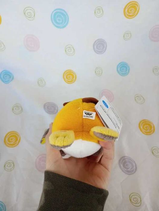 Pokémon peluche raichu da marca banpresto / bandai