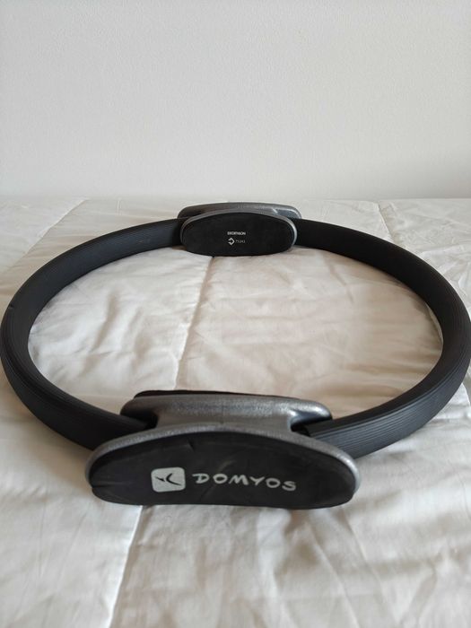 Anel de Pilates Pega Ergonómica Preto Domyos