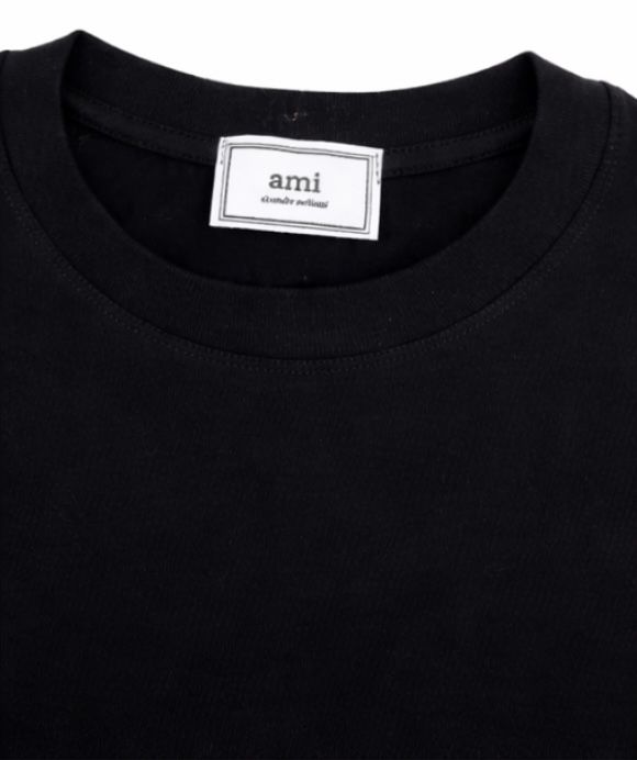 T-shirt preta AMI
