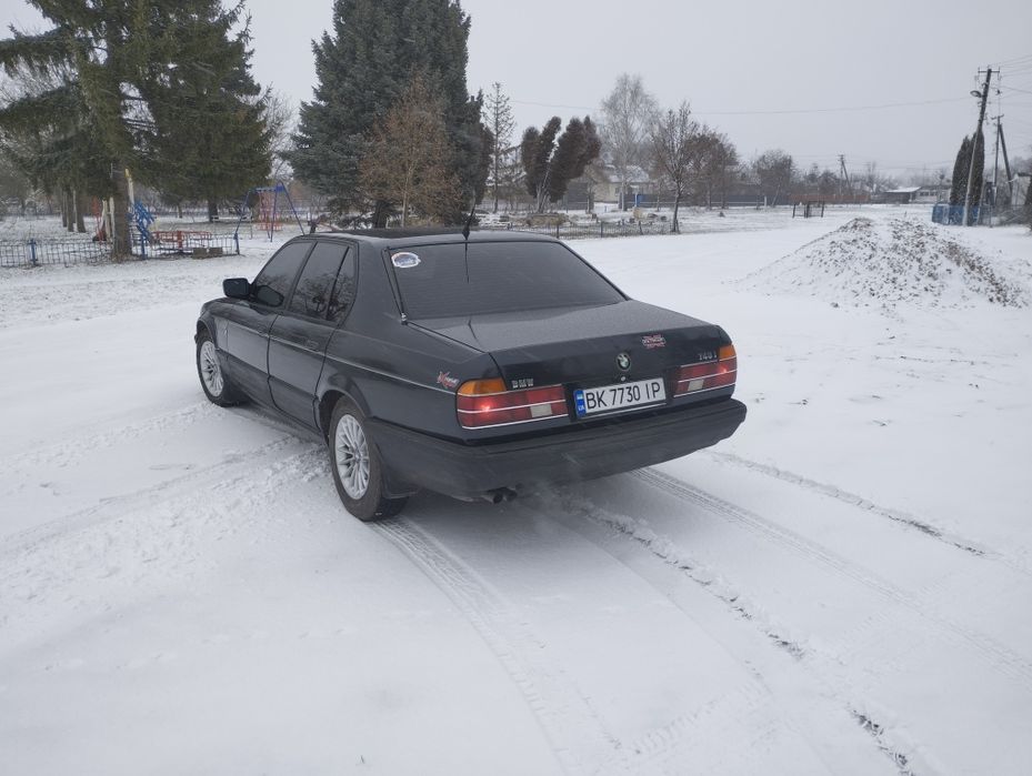Продам БМВ 730 газ бензин