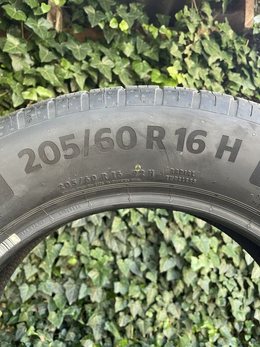 205/60 R16 Continental EcoContact 6