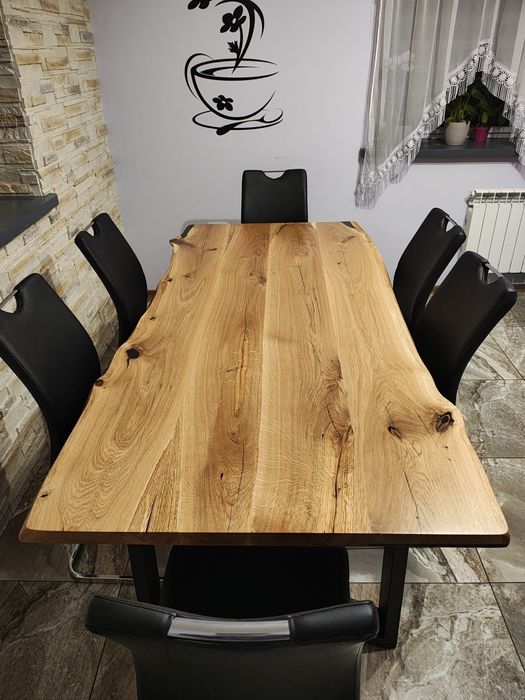 Stół dębowy 200 cm z dodatkiem żywicy