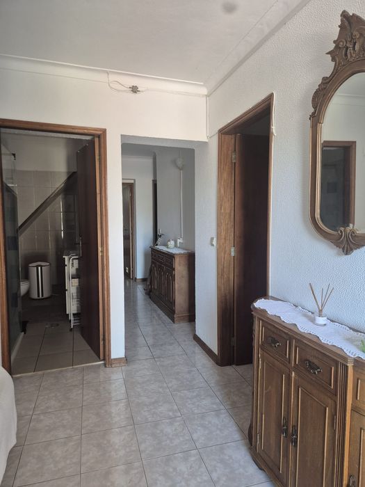 Quarto para arrendar