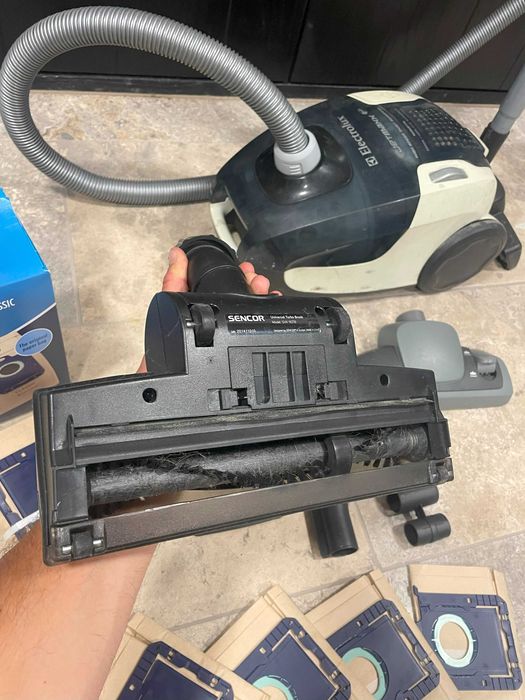 Odkurzacz Electrolux + mega zestaw akcesoriów