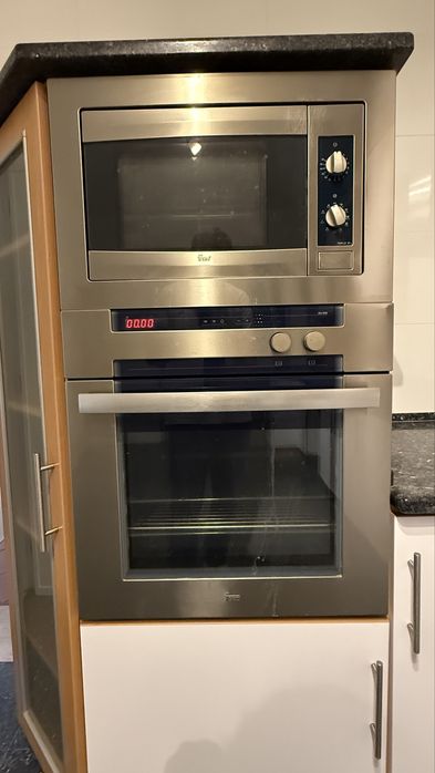 Forno e Microondas em Inix TEKA