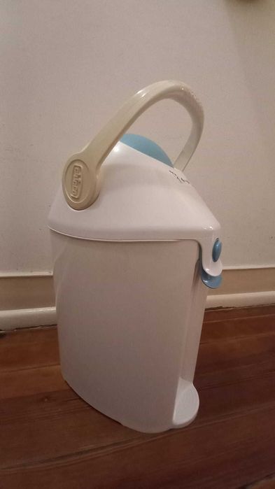 caixote contentor de lixo e fraldas (NOVO PREÇO)