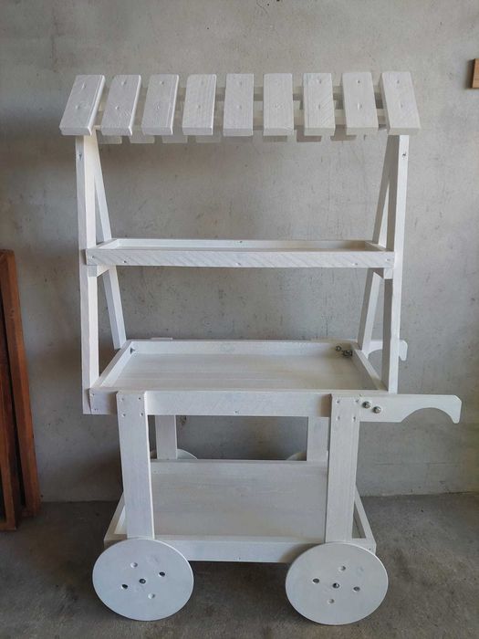 Expositor / Carrinho / Suporte de cones