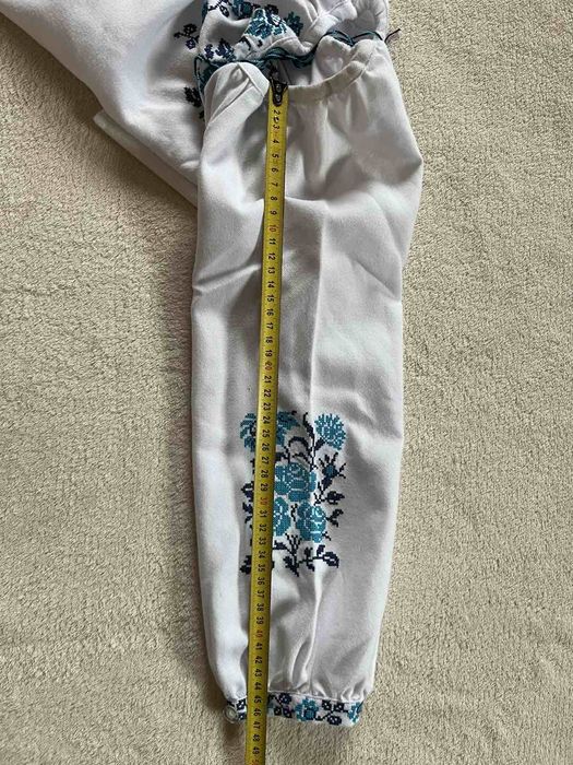 Дешево. Вишиванка. Вишита сорочка. Натуральне полотно. 122 см. 6-7 рр