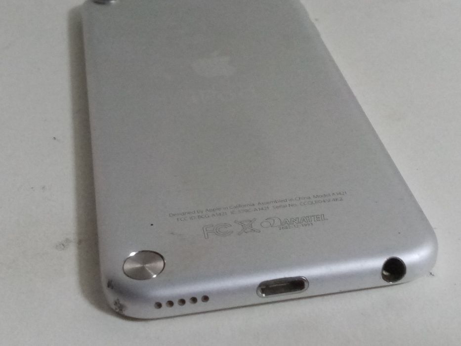 Apple IPod A1421 (64гб)