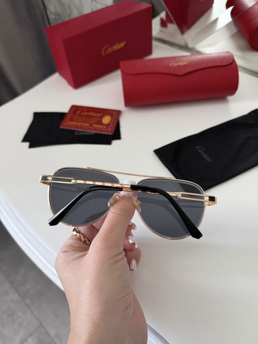 Солнцезащитные очки cartier полный комплект черные капля