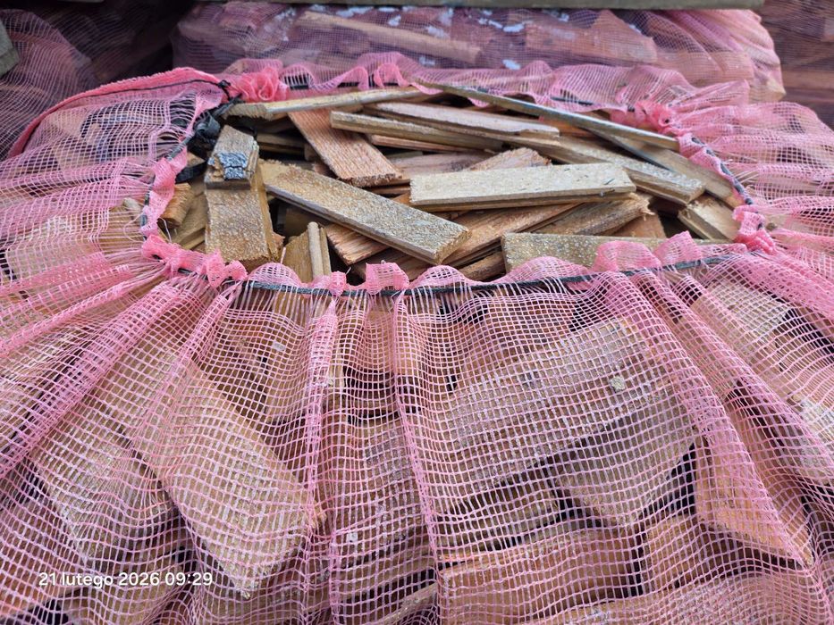 Drewno opalowe  w paletach