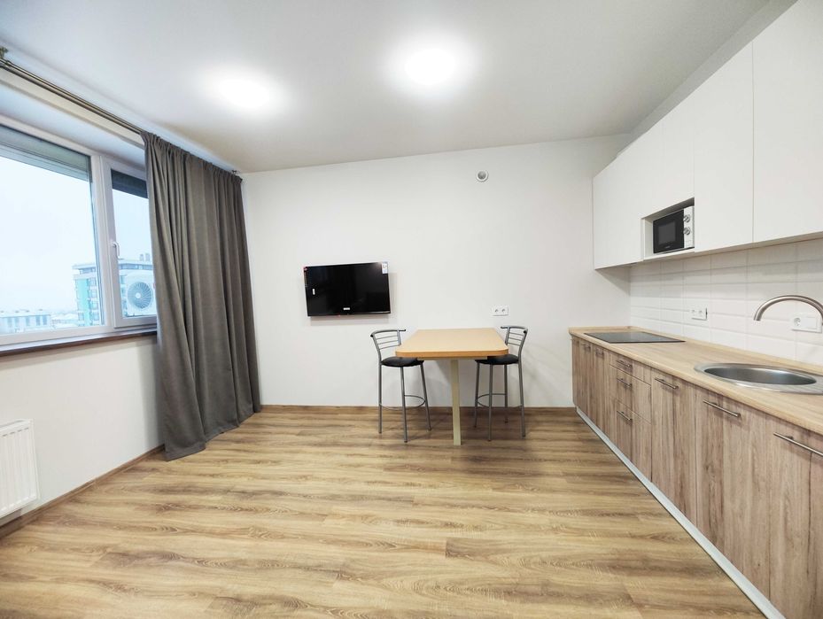 Продам 1 кімн. квартиру вул. С. Колоса буд 3  м. Васильківська  Ашан