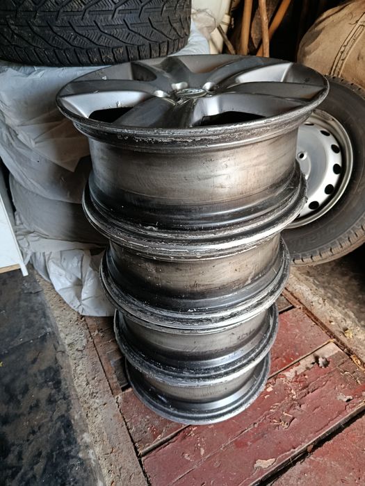 Диски 17 5×100.Субару Аутбек.