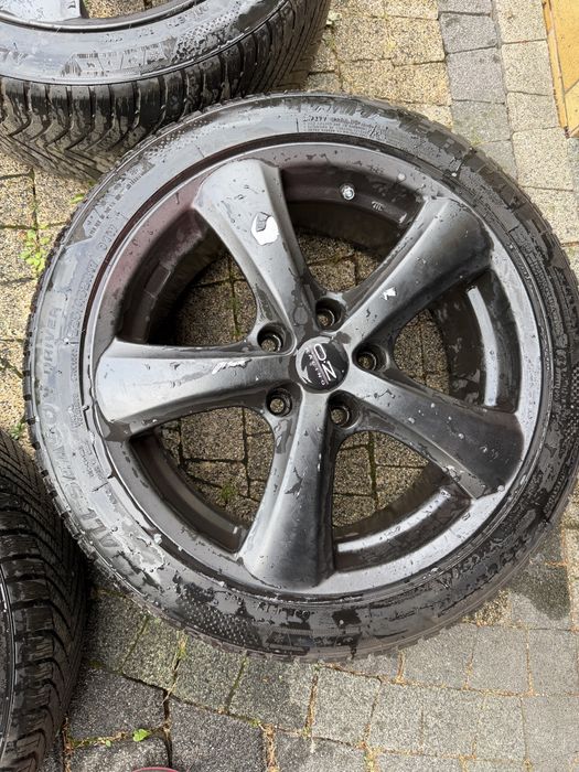 OZ Racing 17” 5x120 8J ET35 + opony 225/45 R17