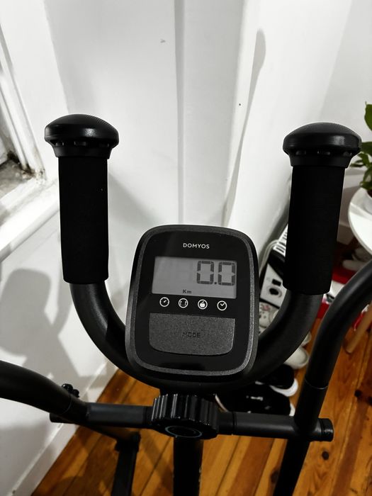 Bicicleta elíptica DOMYOS 100