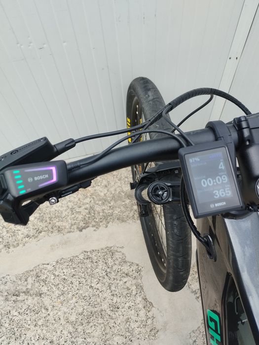 Bicicleta elétrica BTT