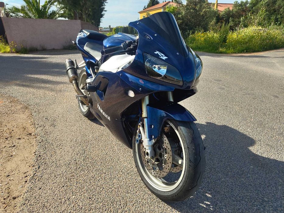 Yamaha R1 1st Gen 1999
