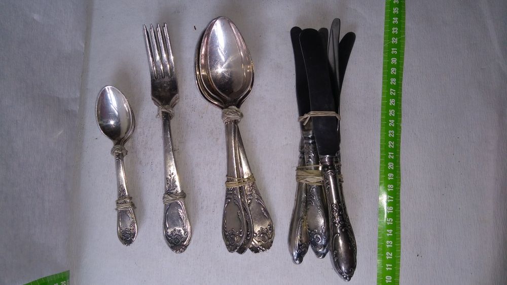 Komplet sztućców Plater rosyjskich w cenie 360 zł