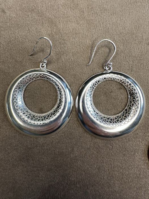 Brincos em prata