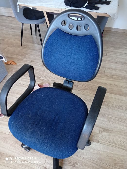 Fotel komputerowy