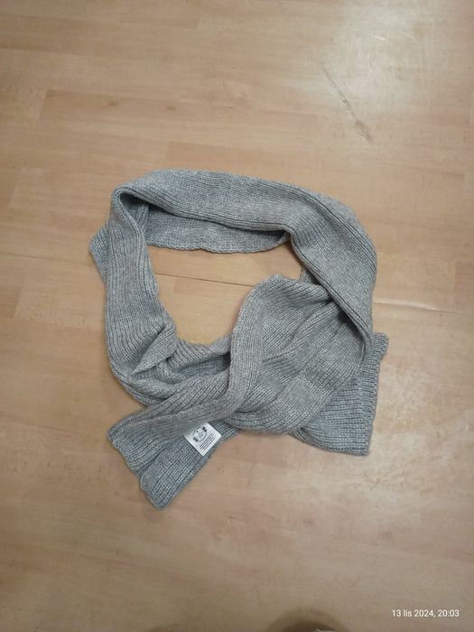 Gruby akrylowy szal zimowy damski Sostrene Grene