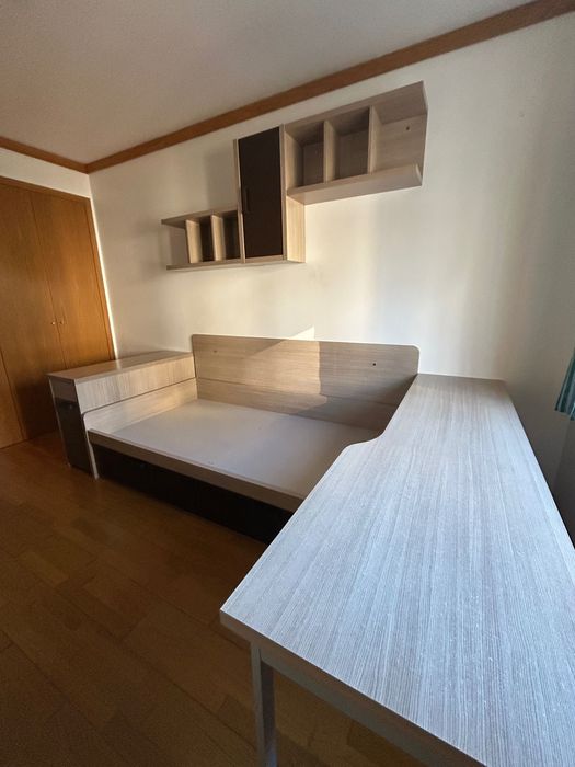 Mobília EL CORTE INGLÉS! (Quarto Completo Solteiro Cama Corpo e Meio)