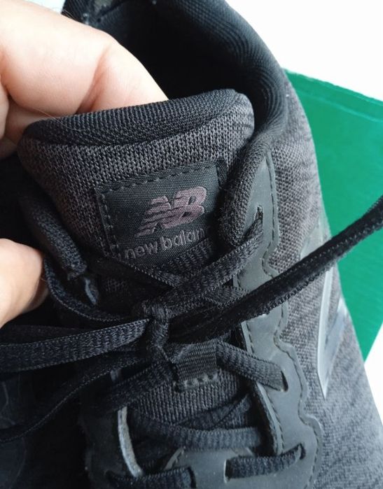 кросівки New Balance