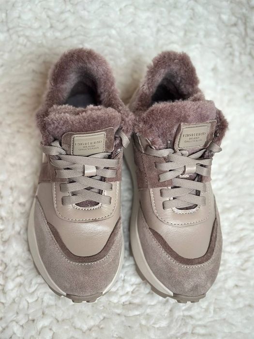 Жіночі зимові кросівки з натуральної шкіри та замші