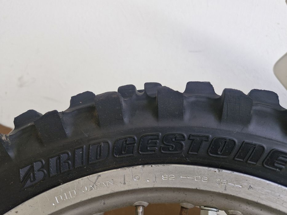 Yamaha yz 80  (roda grande)