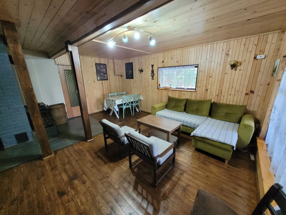 Domek z Jacuzzi Balią nad rzeką do wynajęcia 35 km od Warszawy, kajaki