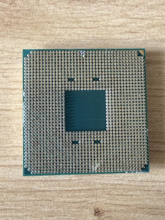 Procesor AMD Ryzen 5 3600 + termopad gratis