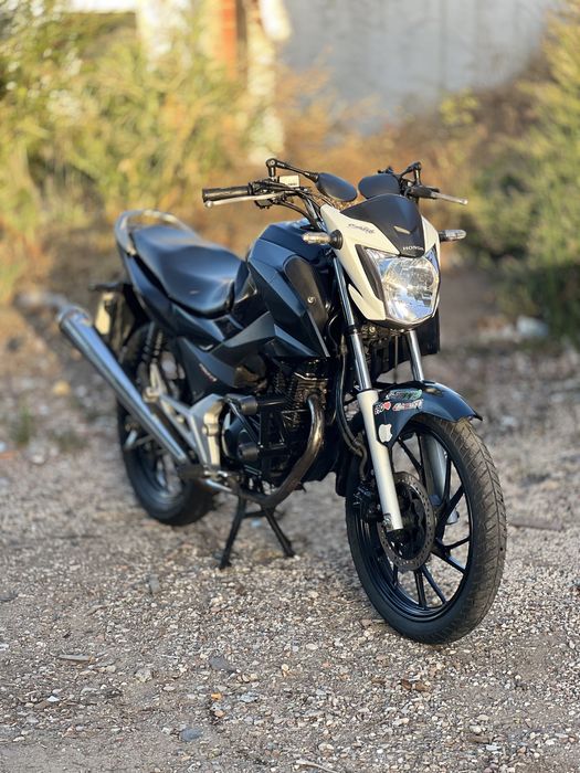 Cb125f Azul com extras