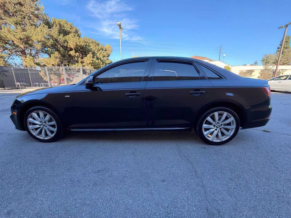 Audi A4      2018