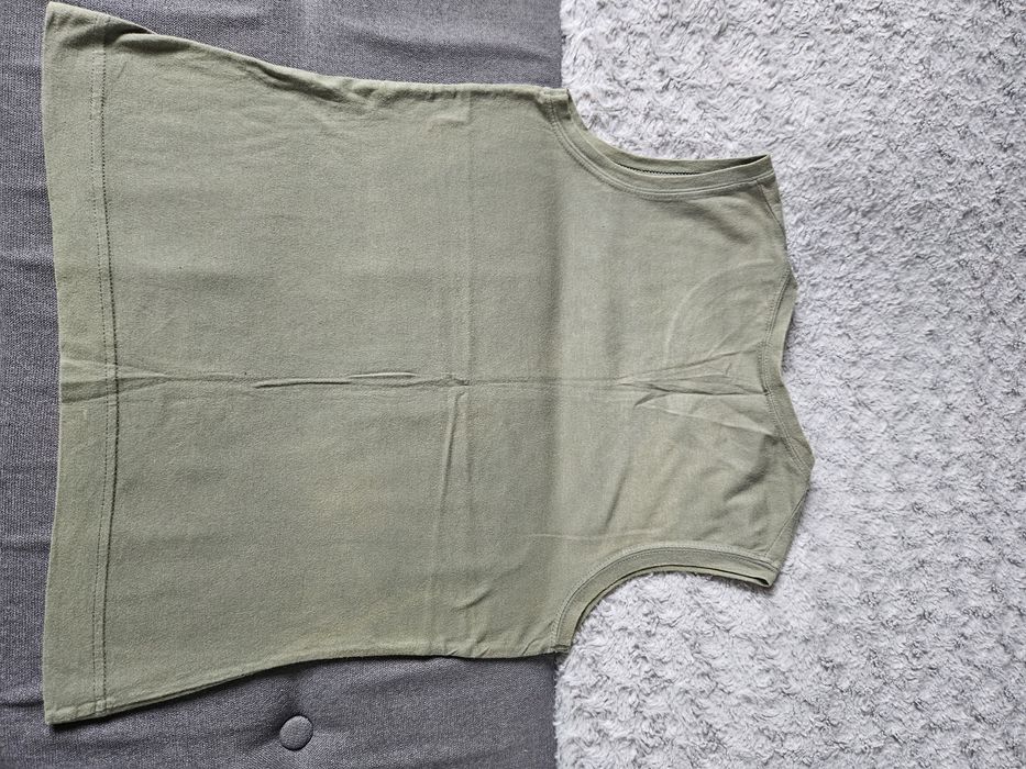 Podkoszulka khaki rozmiar 134