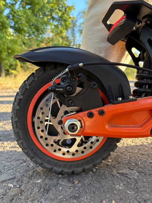 НОВИНКА! Електросамокат GIANT Blade GT Pro Sport  1600W 18Ah 2026 Чорний