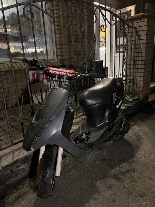 suzuki lets 2 new