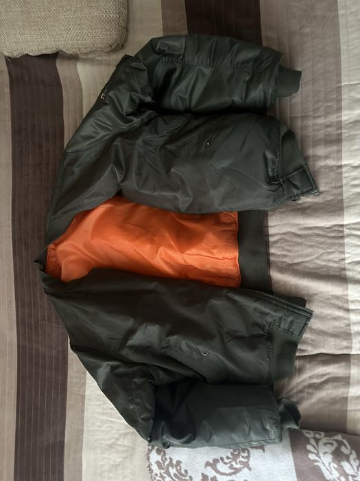 Бомбер по типу Alpha Industries, без дефектів