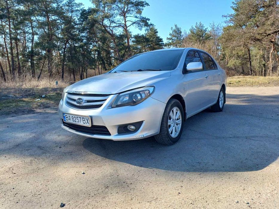 Продам машину byd F3 new