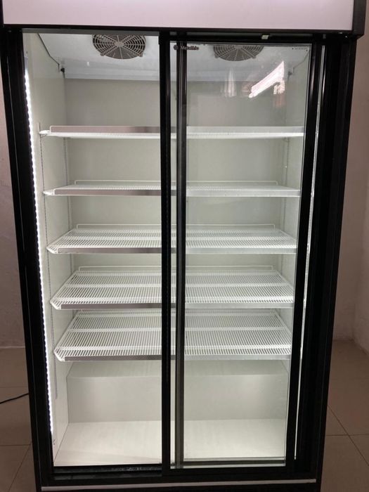 Lodówka witryna chłodziarka Metalfrio 124 cm 1100 l 2016 r .