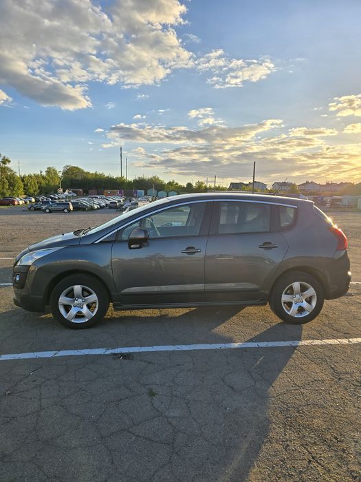 Peugeot 3008 1,6 hdi робот 2011р.