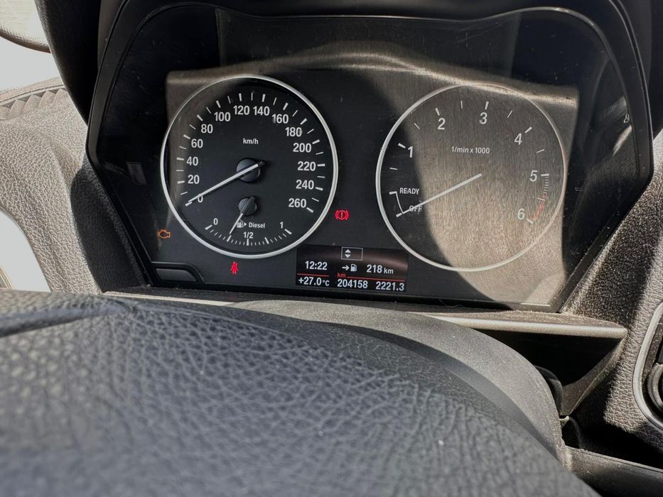 Vende-se BMW 114d